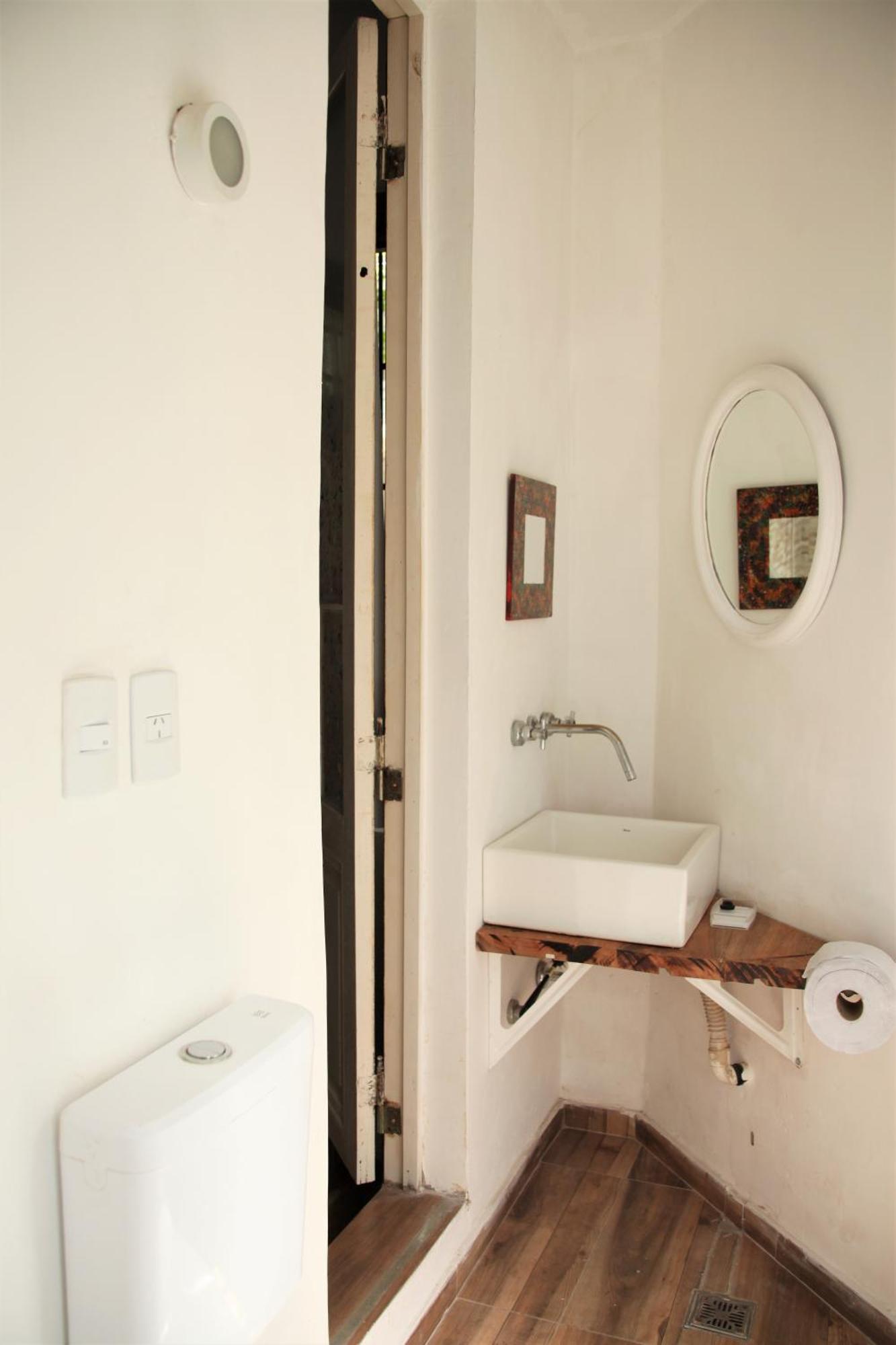 Homestay La Casona, Privada Con Bano En La Plata